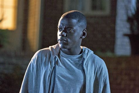 Get Out! Un Thriller Psychologique avec des Performances Époustouflantes de Daniel Kaluuya!